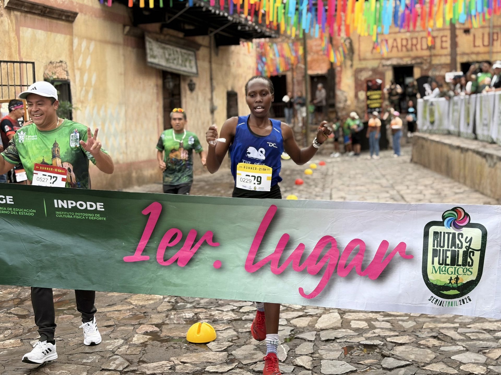 
    
        027_DEPORTE_Trail Mágico
    
    