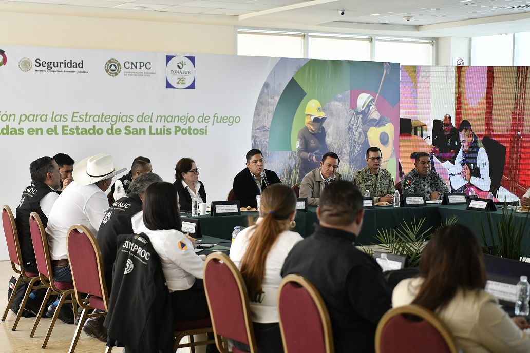 
    
        054_Protección Civil_Comité Estatal del Fuego
    
    