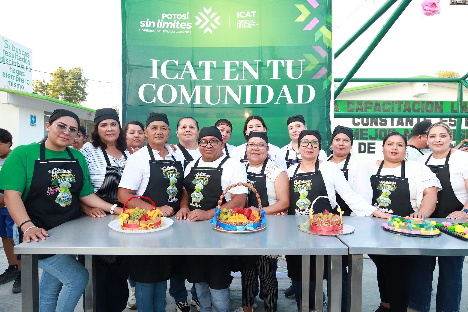 
    
        063_Fortalecimiento laboral_Curso repostería ICAT
    
    