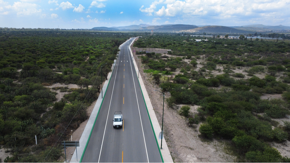 
    
        074_Infraestructura_camino a Santa Rita
    
    