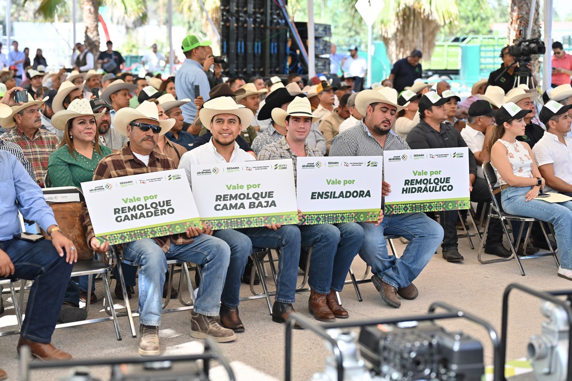
    
        080_Campo_beneficios a productores
    
    