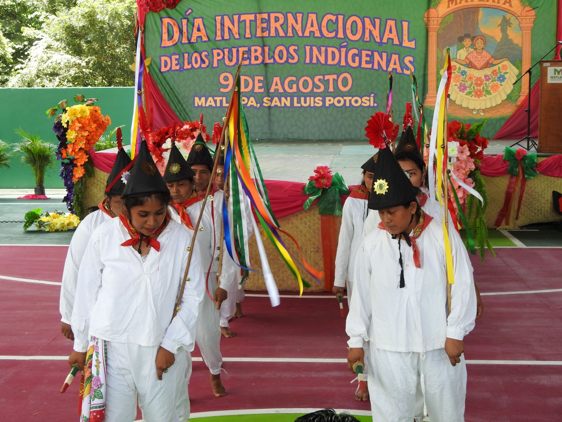 
    
        1.01.03 Pueblos originarios
    
    