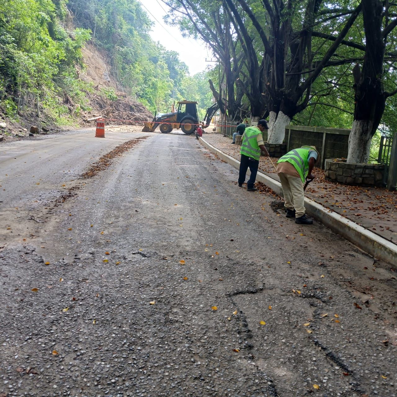 
    
        1884ca24-e91d-4d92-bc6c-547d2581d8d6.jpeg IMG
    
    