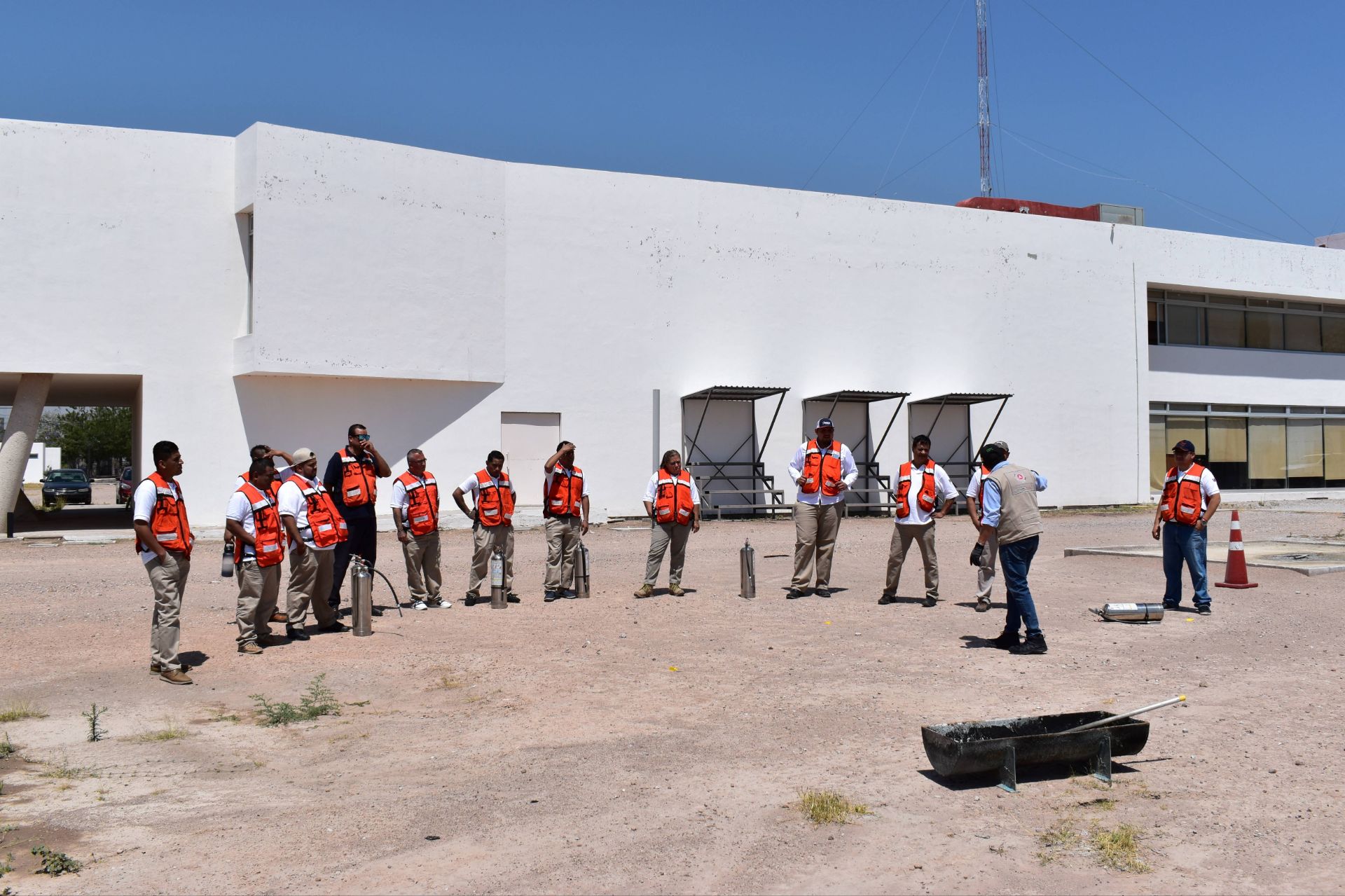 
    
        2.05.03 Protección civil
    
    