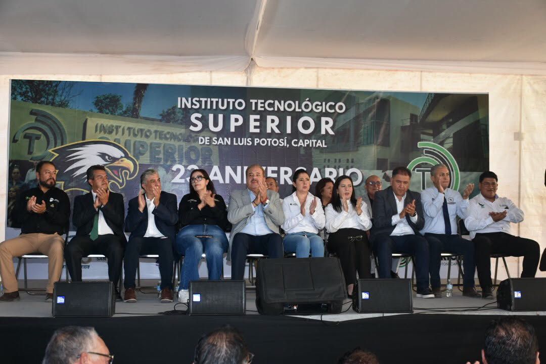
    
        23° Aniversario del Instituto Tecnológico Superior de San Luis Potosí, Capital.
    
    