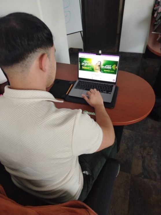 
    
        4.04.01 Gobierno digital
    
    