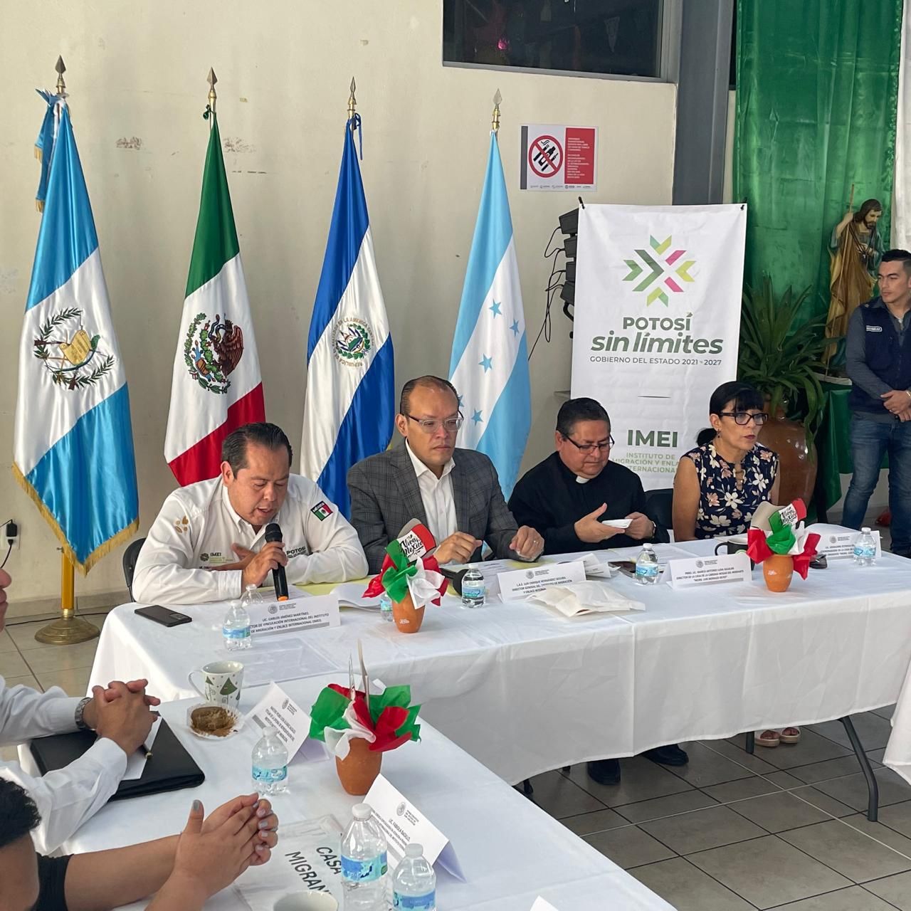 
    
        Reunión Casa del Migrante
    
    