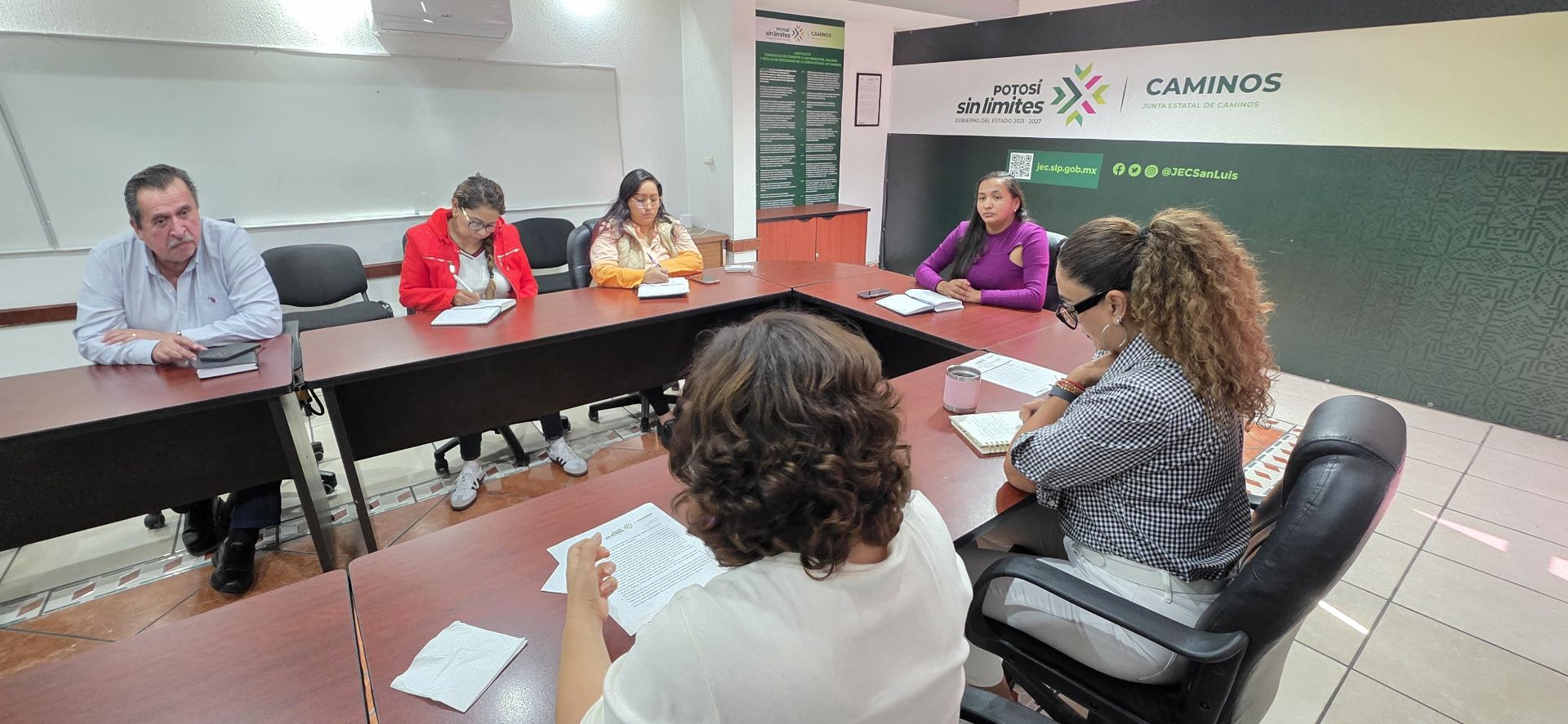 
    
        7a9a6c1c-8452-4e3c-9e30-65ed81cef531.jpeg IMG
    
    