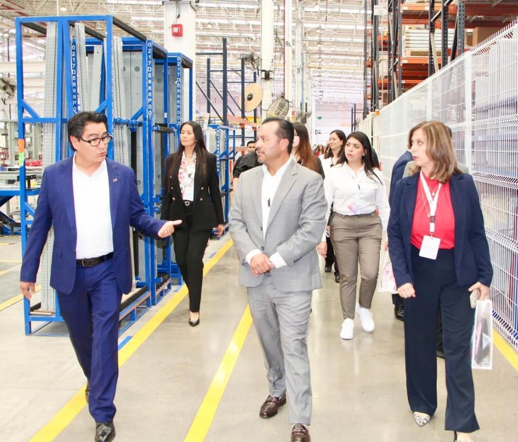 
    
        Expansión planta ABB
    
    