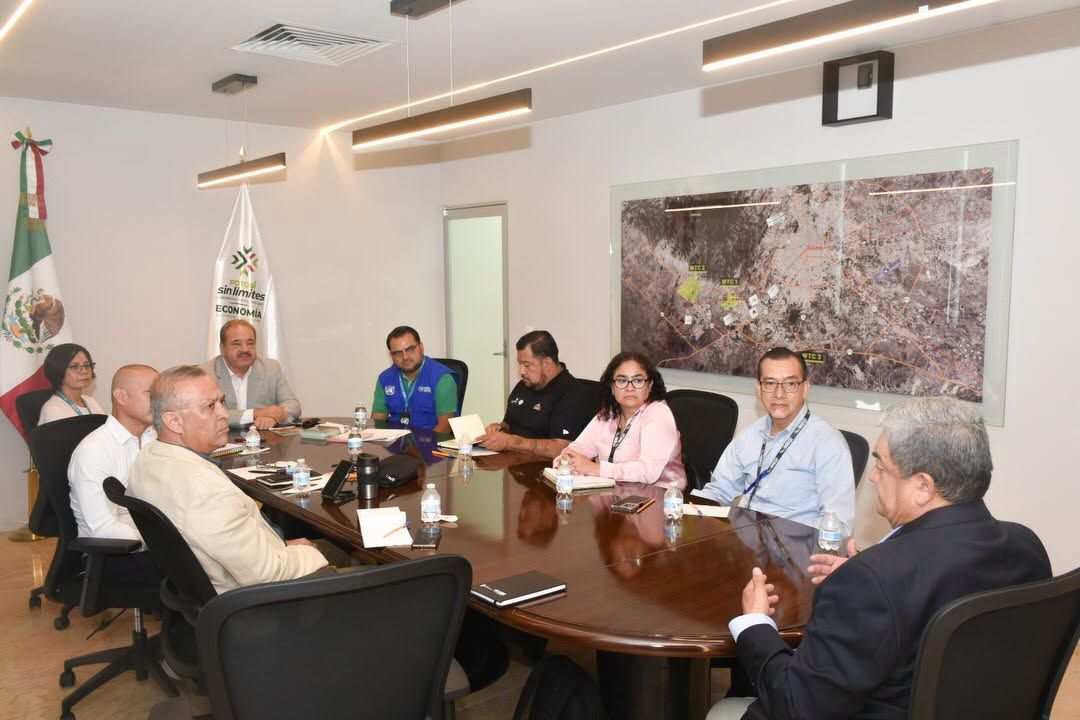 
    
        Reunión de trabajo con Lilia Selene May Salazar, asociada de Protección de la oficina del Alto Comisionado de las Naciones Unidas para los Refugiados (ACNUR) en San Luis Potosí.
    
    