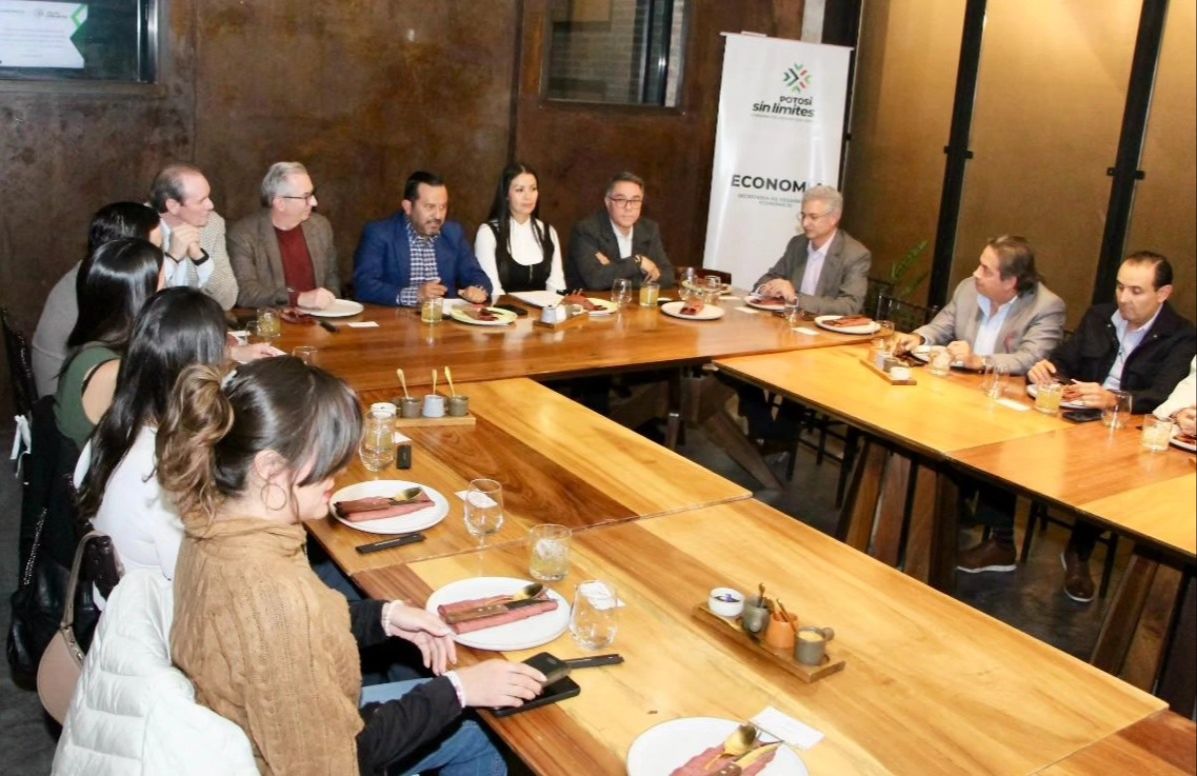 
    
        Foro de Brokers Industriales
    
    