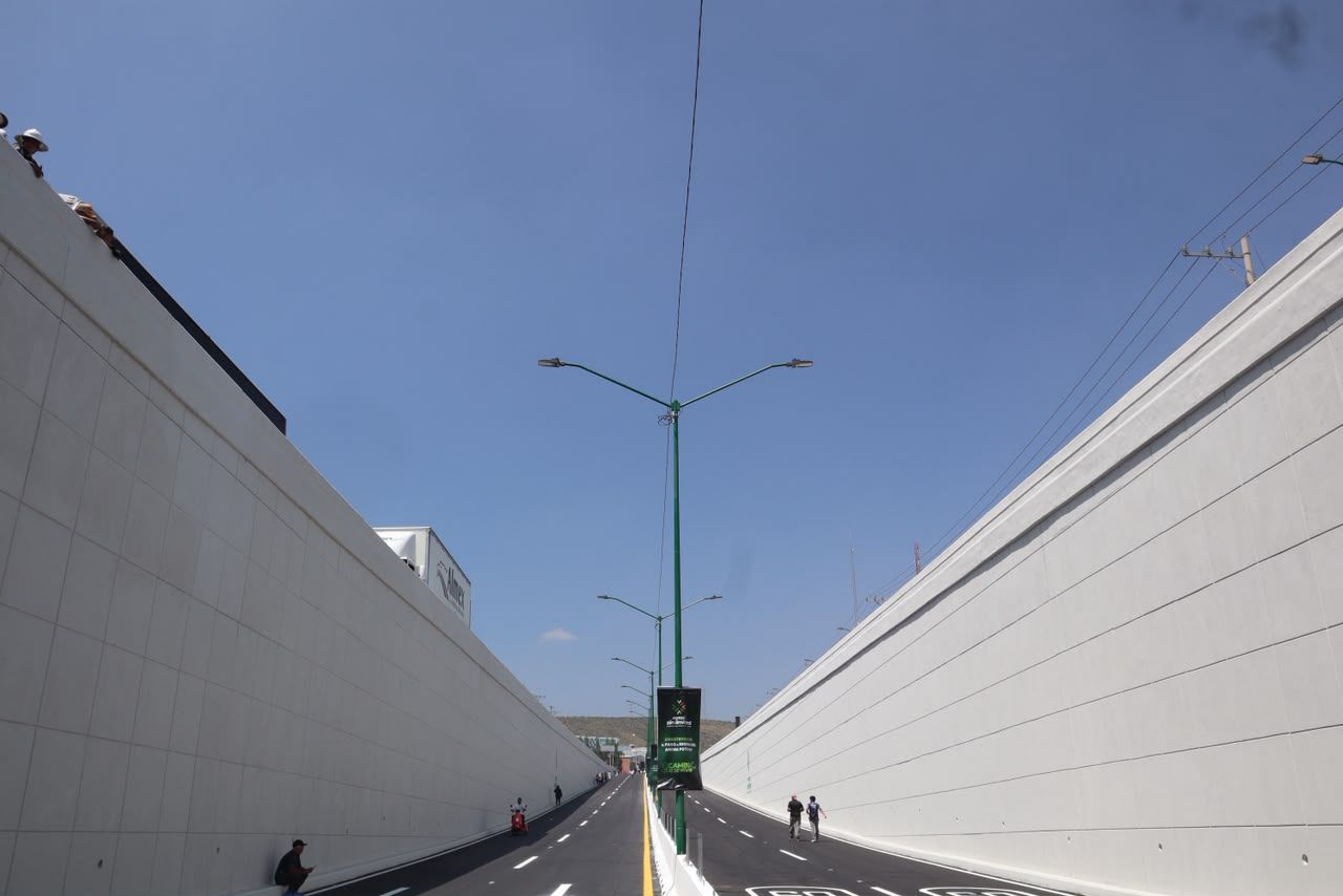 
    
        c23b5147-a272-4d0c-9348-08cb694d4ab8.jpeg IMG
    
    