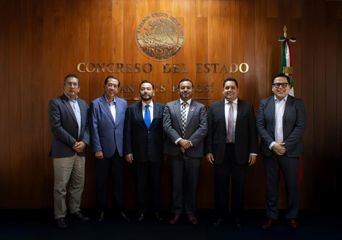 
    
        Comparecencia ante el Honorable Congreso del Estado
    
    