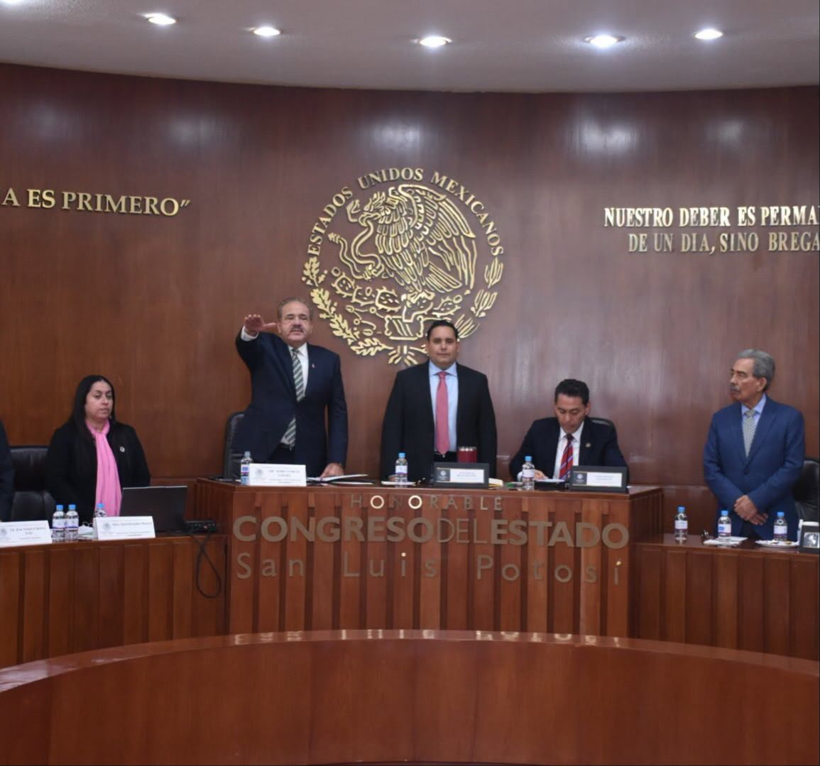 
    
        Glosa del Quinto Informe de Resultados
    
    