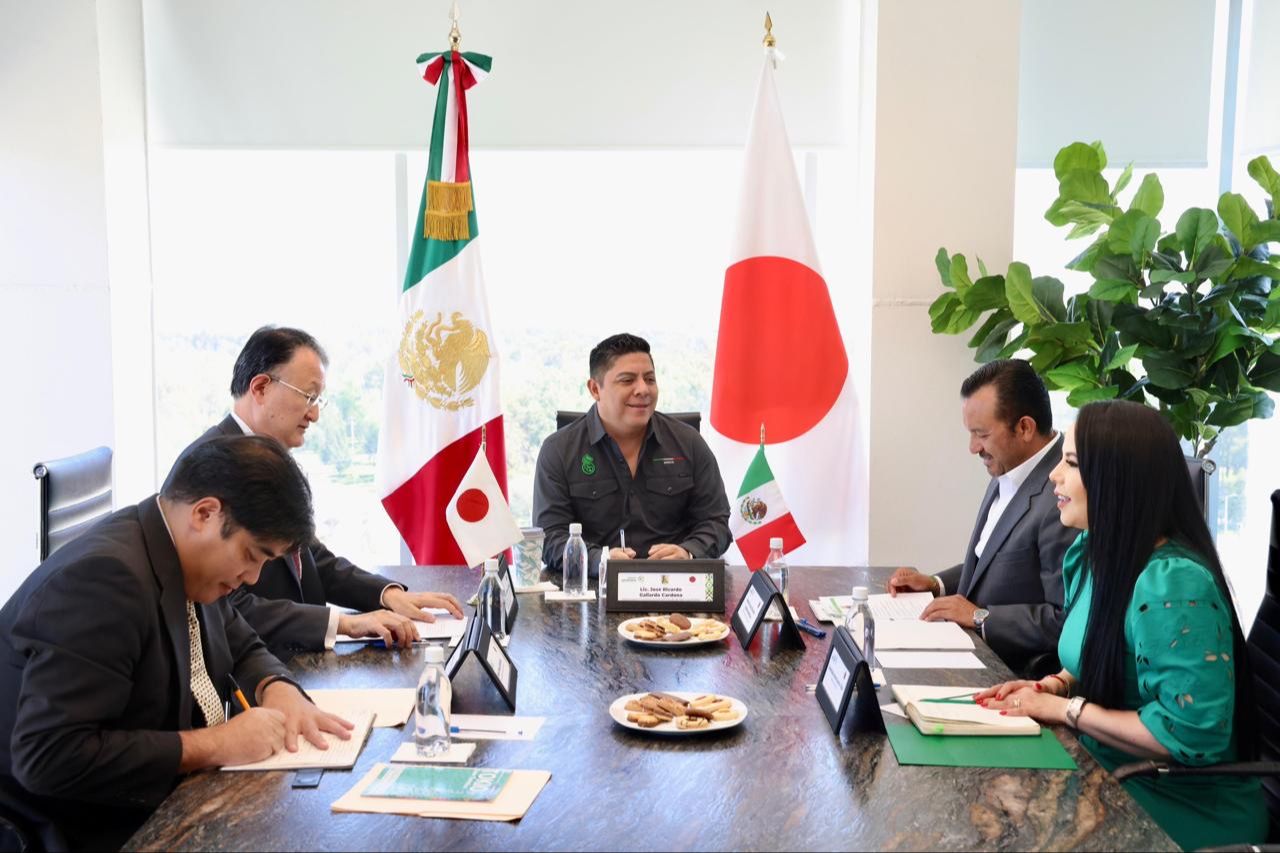 
    
        𝗖𝗼́𝗻𝘀𝘂𝗹 𝗚𝗲𝗻𝗲𝗿𝗮𝗹 𝗧𝗮𝗸𝗲𝗿𝗼 𝗔𝗼𝘆𝗮𝗺𝗮
    
    