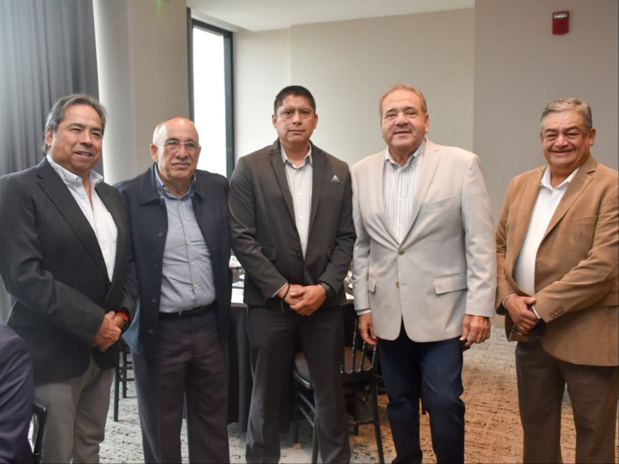 
    
        Desayuno empresarial con la delegación del Alamo Colleges District
    
    
