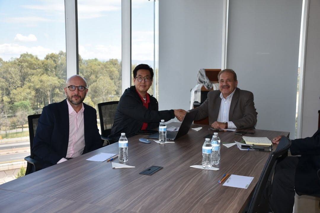 
    
        Encuentro estratégico con directivos de una importante firma de origen coreano del sector industrial.
    
    