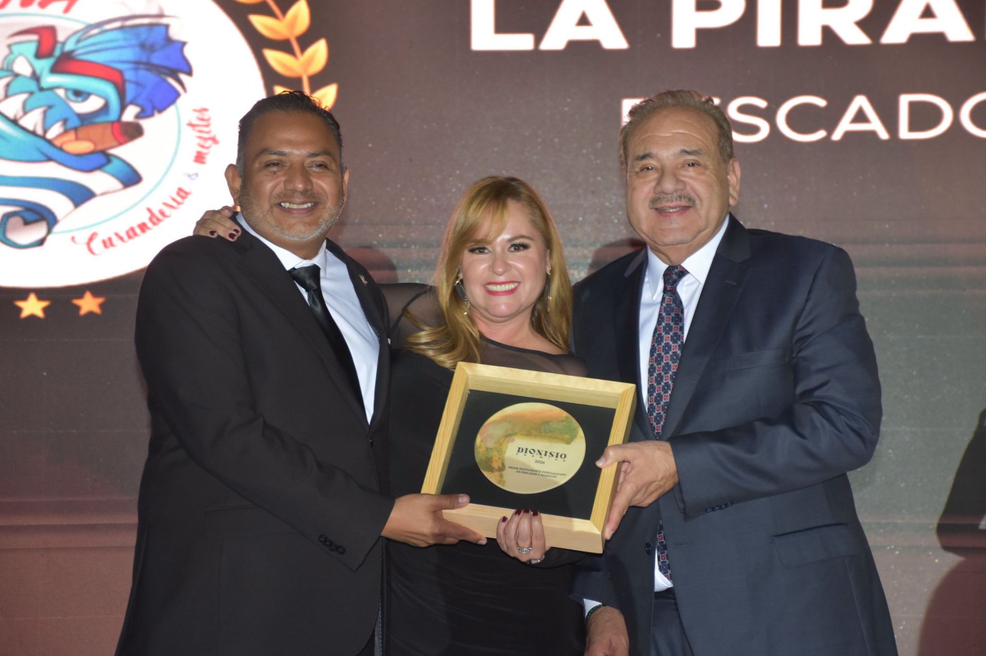 
    
        Entrega de los Premios Dionisio CANIRAC 2026
    
    