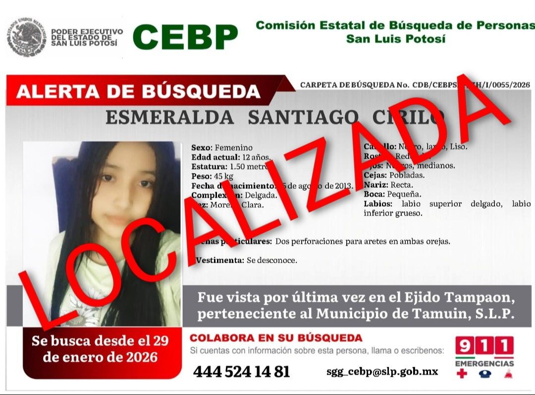 
    
        ESMERALDA SANTIAGO CIRILO
    
    