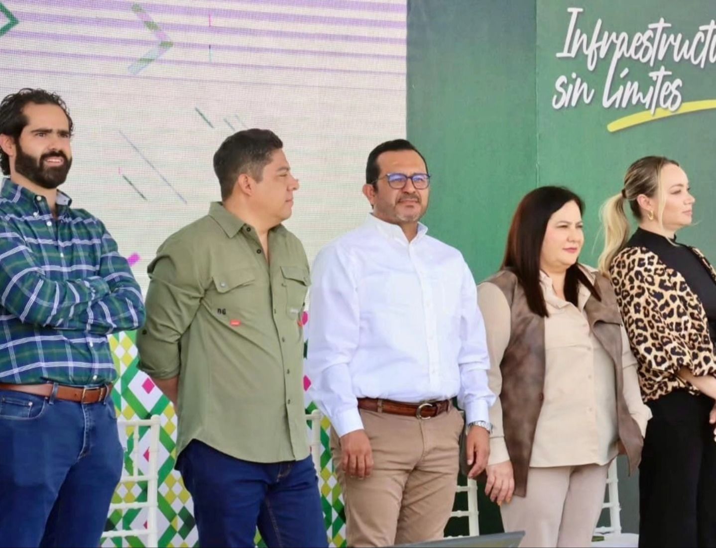 
    
        Relanzamiento de los espacios deportivos de la Universidad Politécnica de San Luis Potosí
    
    