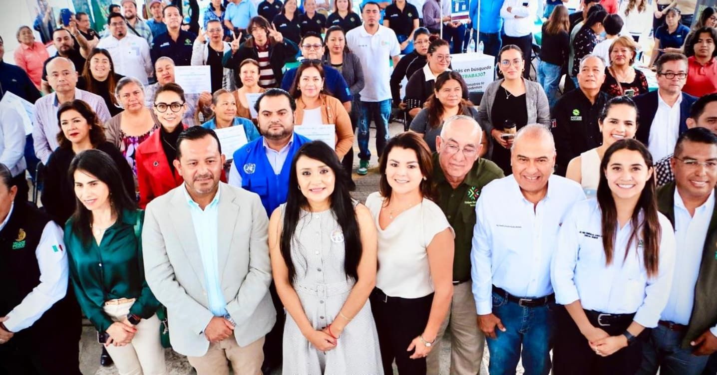 
    
        Feria del Empleo del Municipio de Pozos.
    
    