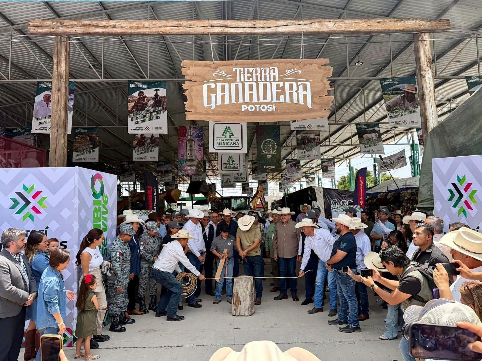 
    
        Inauguración de la Muestra Tierra Ganadera
    
    