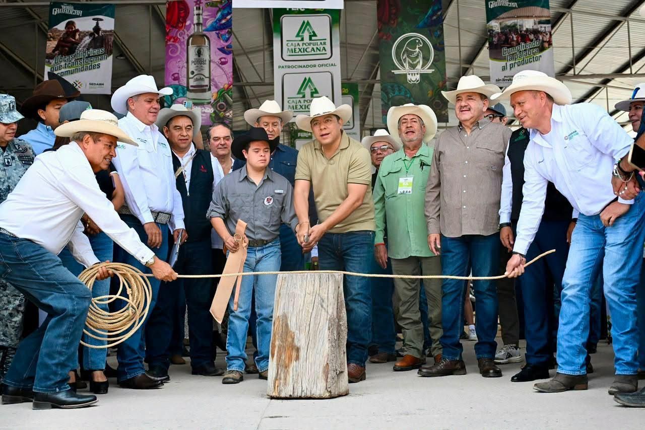 
    
        Inauguración de la Muestra Tierra Ganadera
    
    