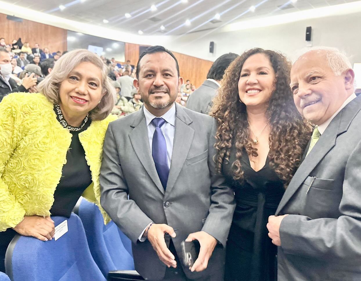 
    
        Primer Informe de Ejercicio Legislativo
    
    