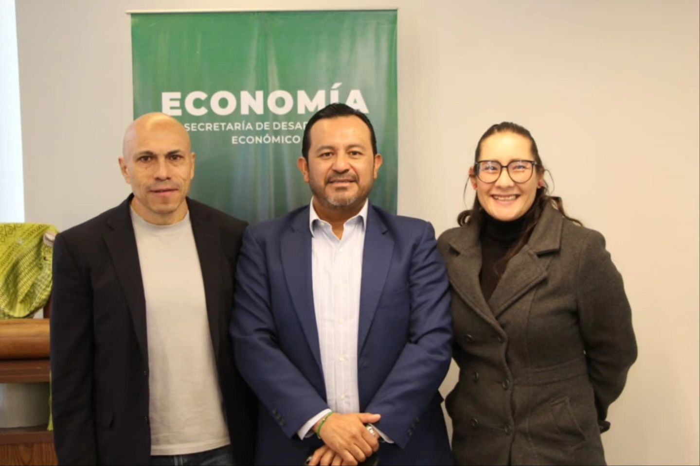 
    
        entrevista con Marco Antonio Flores, Director General de El Exprés San Luis, y su equipo editorial.
    
    