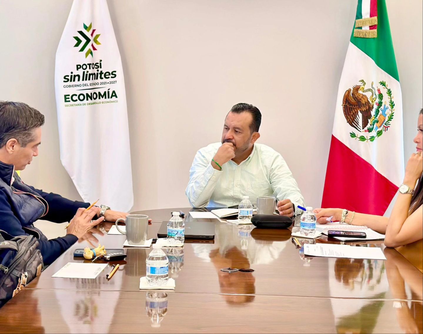 
    
        César Ramos, Director General de Meta
    
    