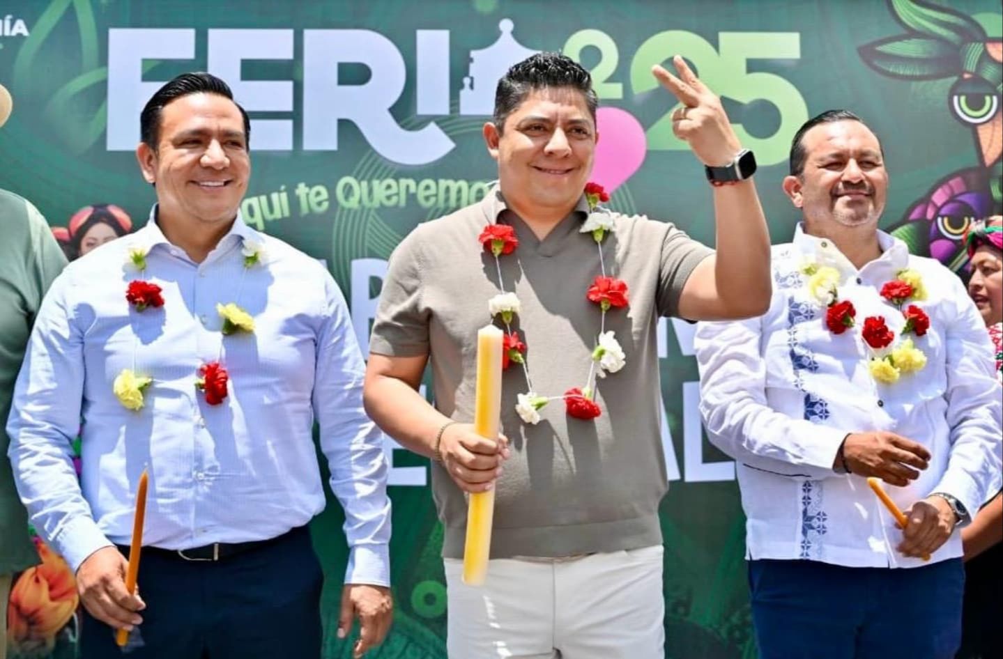 
    
        Pabellón Artesanal 2025
    
    