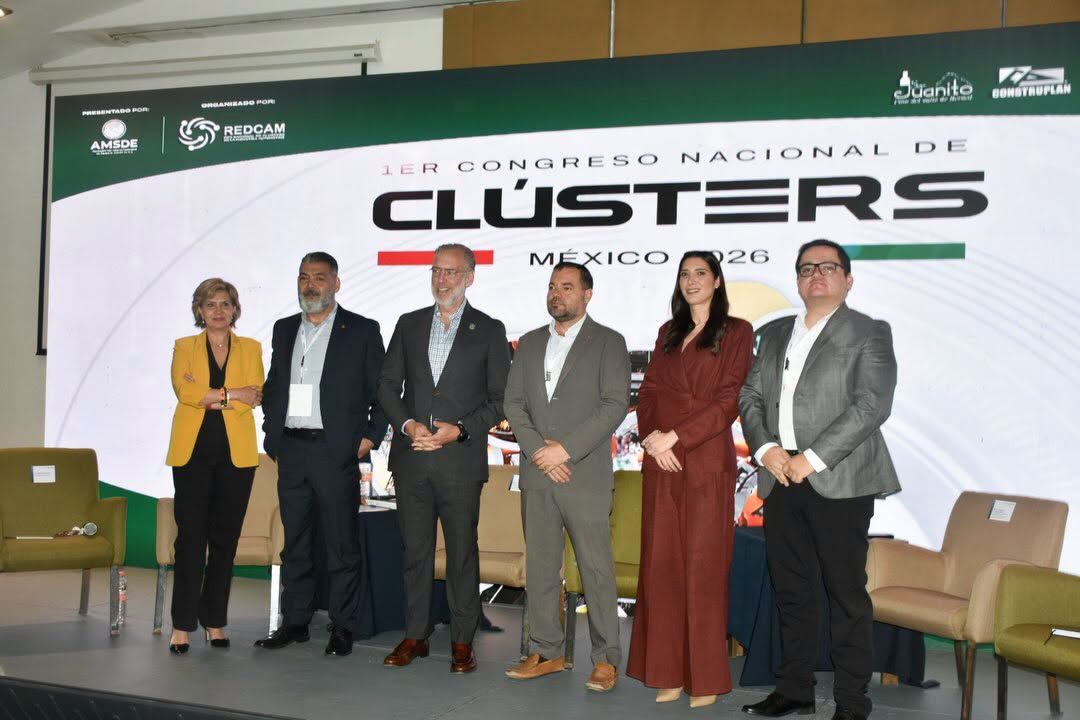 
    
        Primer Congreso Nacional de Clústeres
    
    