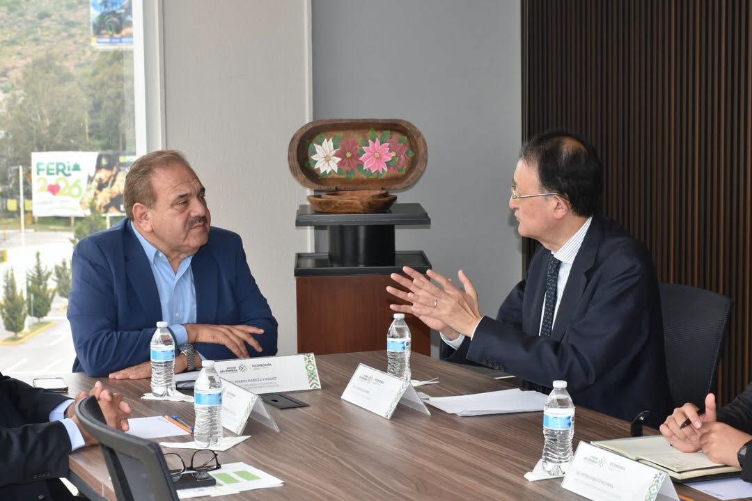 
    
        Reunión con Consulado de Japón
    
    