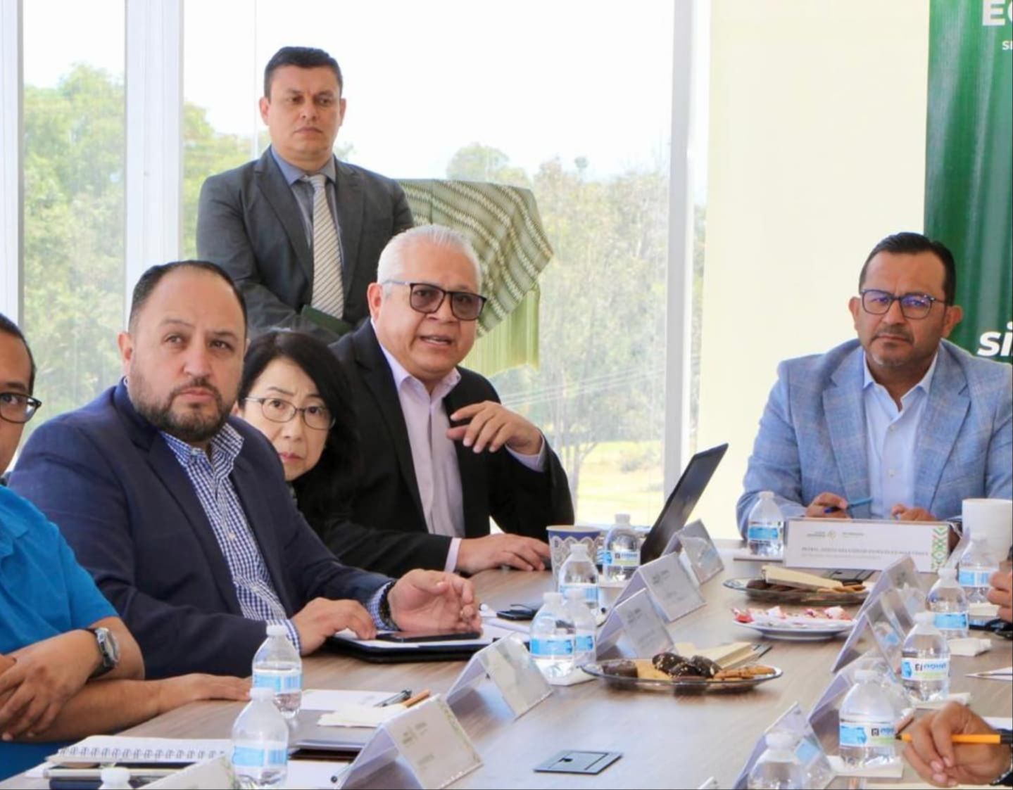 
    
        Reunión con el Secretario de Seguridad Pública
    
    