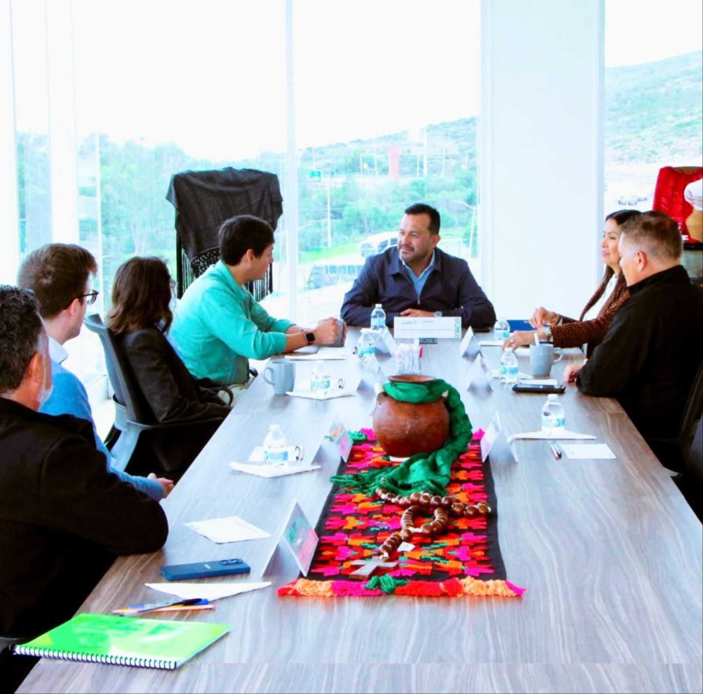 
    
        Reunión de trabajo por la educación y la innovación en San Luis Potosí
    
    