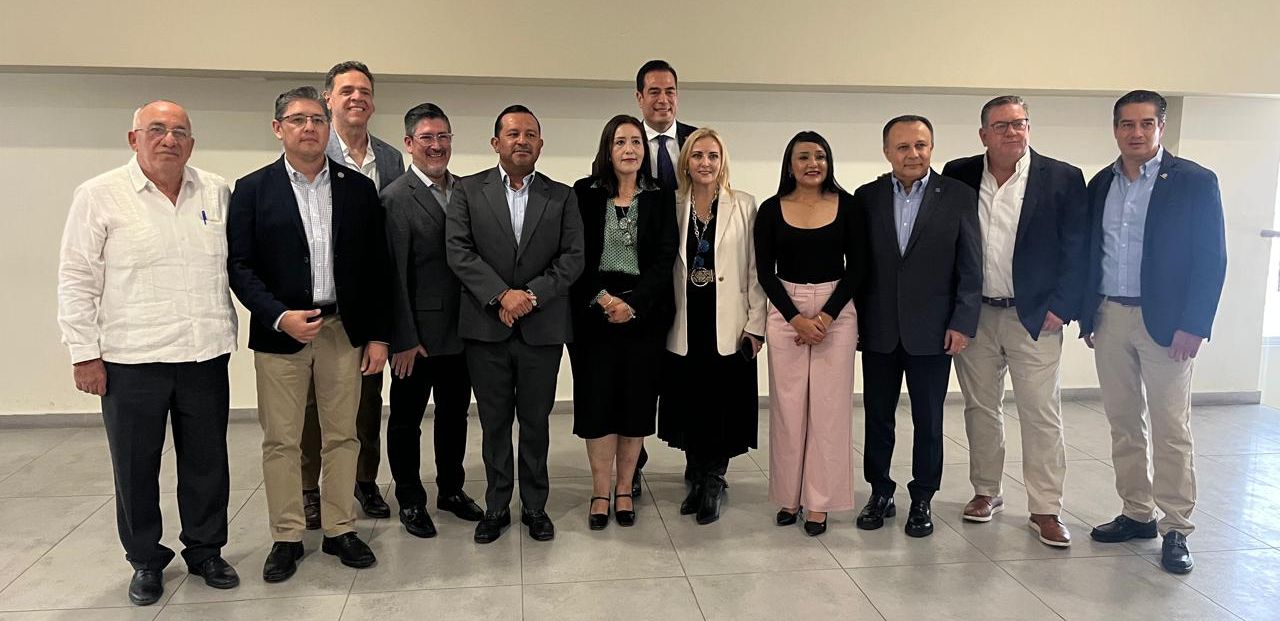 
    
        Nuevas rutas aéreas con Volaris
    
    