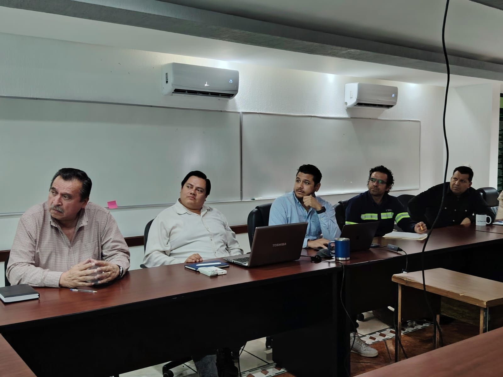 
    
        whatsapp-image-2025-10-29-at-125546-pm.jpeg IMG
    
    